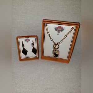 Gold Chain Necklace with Black Reversible Pendant And Earrings